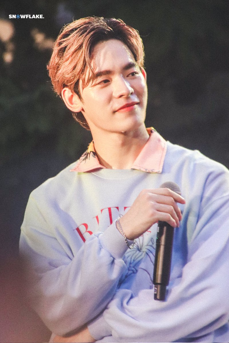 snowflake__p's tweet photo. 🦋 16 apr 2023 —
📍#THEMALLLIFESTORETHAPRA #MLIFESTORExDVI
#POR_DVI #DVI
#PorSuppakarn https://t.co/uWhqjM5RWK