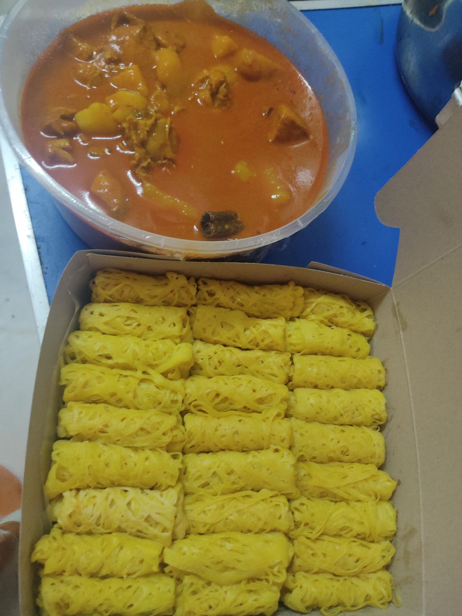 erull_s's tweet photo. menjala dlm kuah Kari ๐คฃ๐คฃ
#rotijala #minikatering https://t.co/yEPgEyPJNS