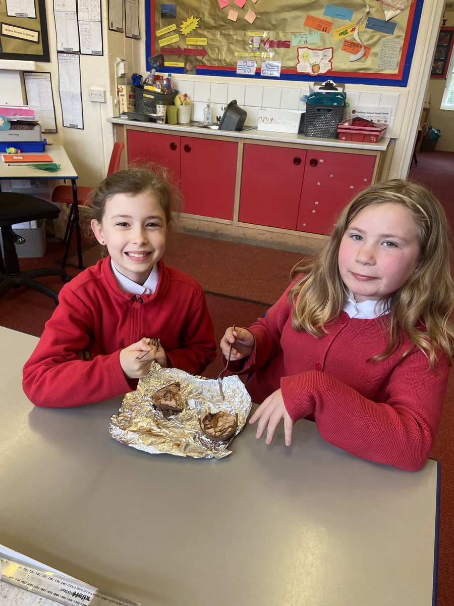 WelbeckCuckney's tweet photo. Cooking club treat! https://t.co/DCe3GAeR2Q