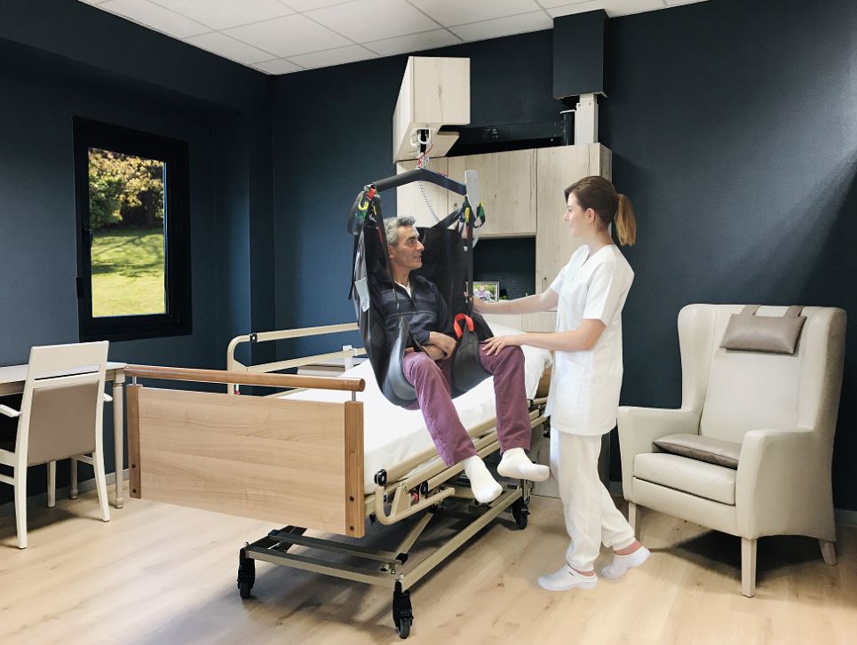 👉Depuis plus de 30 ans, @SCEMED propose des solutions innovantes et ergonomiques pour le bien-être des résidents et patients et l’amélioration des conditions de travail du personnel soignant. 😃