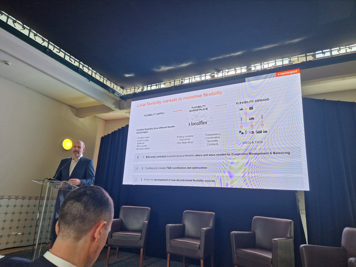 laurentschmitt's tweet image. @EPEXSPOT_SE confirms as well wholesale #flexibility is not enough anymore today, local markets are needed TODAY #flexcode @smartEnEU @SolarPowerEU @DSOEntity_eu @ENTSO_E @csikow @MWorsdorfer @JMGlachant #SmartEnergySummit2023