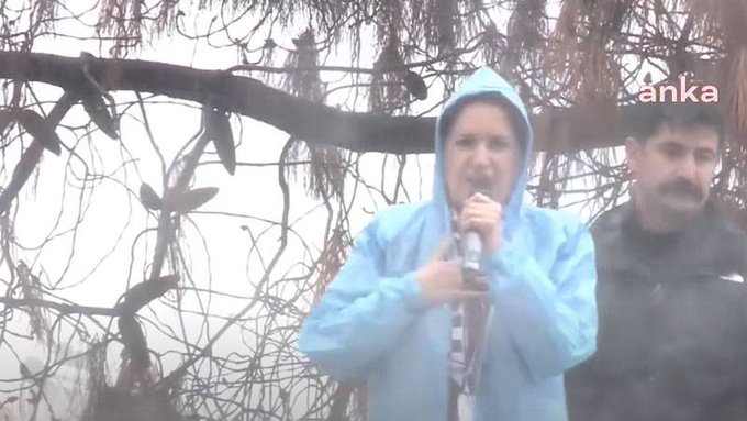 🔴#SonDakika | İYİ Parti Genel Başkanı Meral Akşener:

"Diyorlar ki, 'dış güçler oturttu' dedi. Ben de dedim ki, beni o masaya jet hızıyla ikna eden Mansur Yavaş oldu. Kendisi, Beypazarı doğumlu bir Angaralıdır."