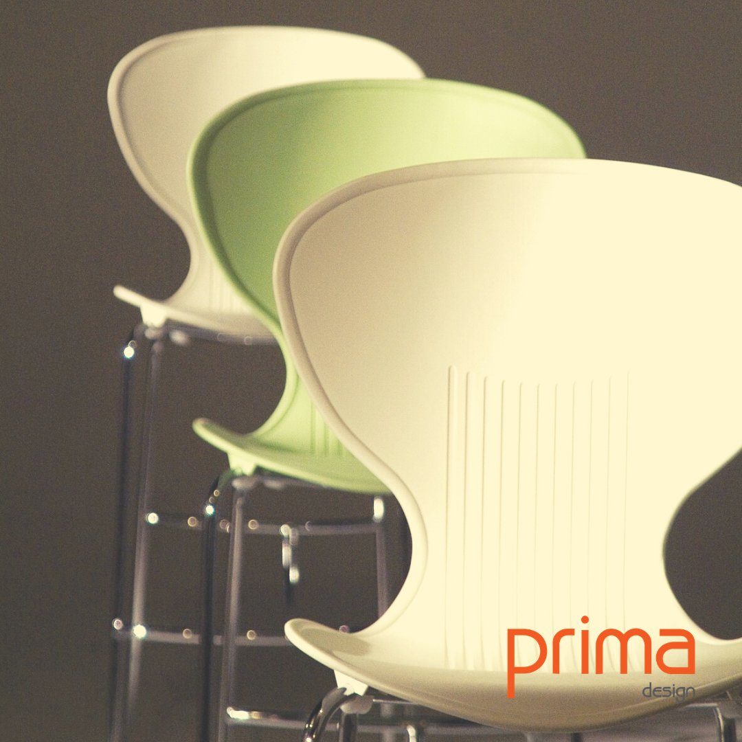 Prima_Design's tweet image. Estamos tão acostumados com produtos de ferro e madeira que às vezes estranhamos a resistência do plástico.

Pela aparência elegante, pode até parecer frágil, mas o polipropileno é um material muito versátil. Em algumas composições chega a ter a mesma resistência do aço.