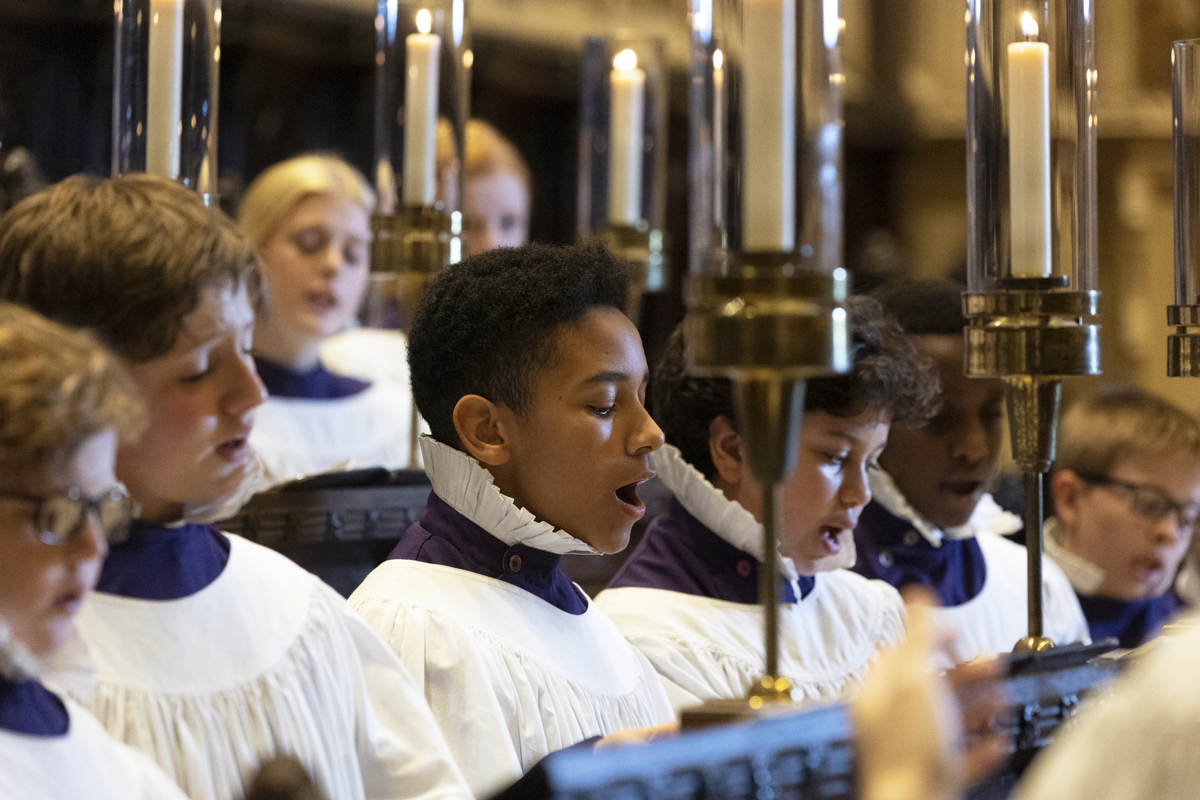 Canterbury Cathedral tweet media