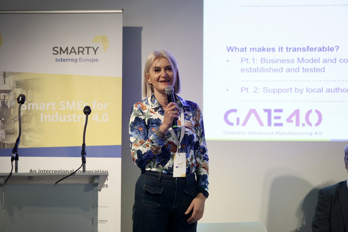 SMARTY_EU's tweet photo. It's inspiring to hear from Lorna Vatta (Gate 4.0), Blanka Zienkiewicz (Marshal's Office of the
Mazowieckie Voivodeship in Warsaw), Igor Kovač (@SRIP_ToP), and Jordi Daura (@dca_cat) on the SMARTY Good Practices panel. https://t.co/pJ7Ie3Lsoj