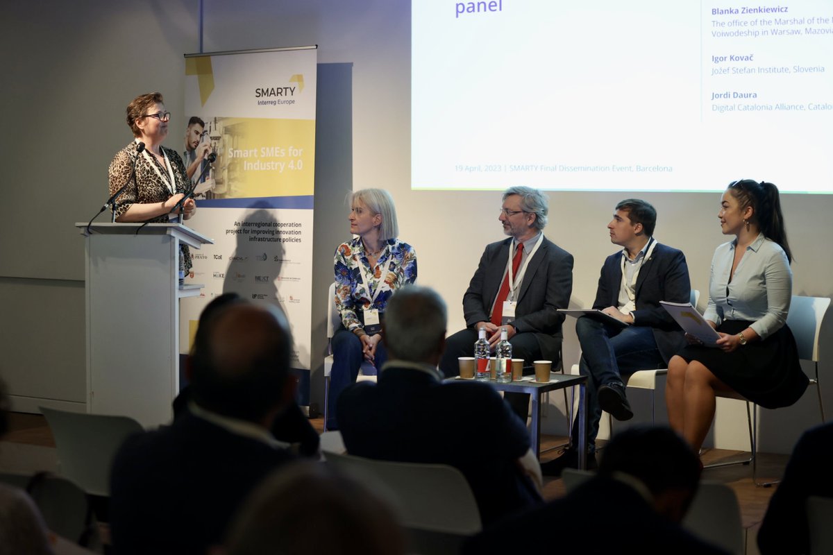 SMARTY_EU's tweet image. The Clusters, Platforms, and #DigitalInnovationHubs panel at the #SMARTYFinalEvent is showcasing successful initiatives and Good Practices from Tuscany, Mazovia, Slovenia, and Catalonia driving innovation in #Industry40.

@interregeurope #PolicyLearning
