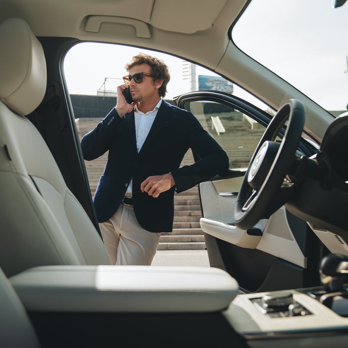 De lunes a domingo, de la ciudad al campo, comodidad y estilo, el #Mazda #CX60 se adapta a tu estilo de vida en cada paso del camino.