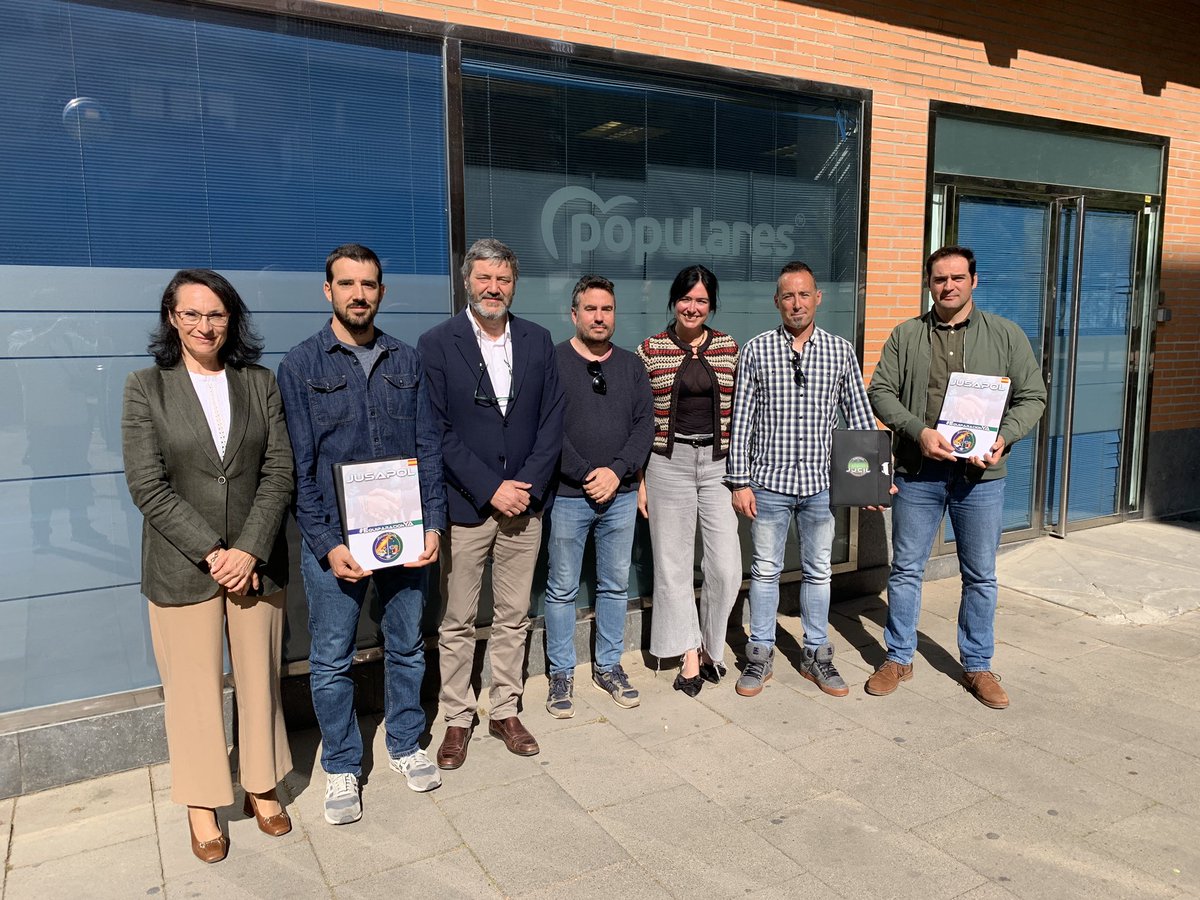 Nuestros compañeros de JUSAPOL #Huesca (<a href="/jucil__huesca/">Jucil Huesca</a> y <a href="/Jupol_Huesca/">Jupol Huesca</a>) se han reunido con representantes de <a href="/pp_huesca/">Partido Popular de Huesca</a> para exponerles las problemáticas de las FFCCSE en la provincia del alto Aragón además de las nacionales como son la #EquiparacionYa y la #JubilacionDignaYa