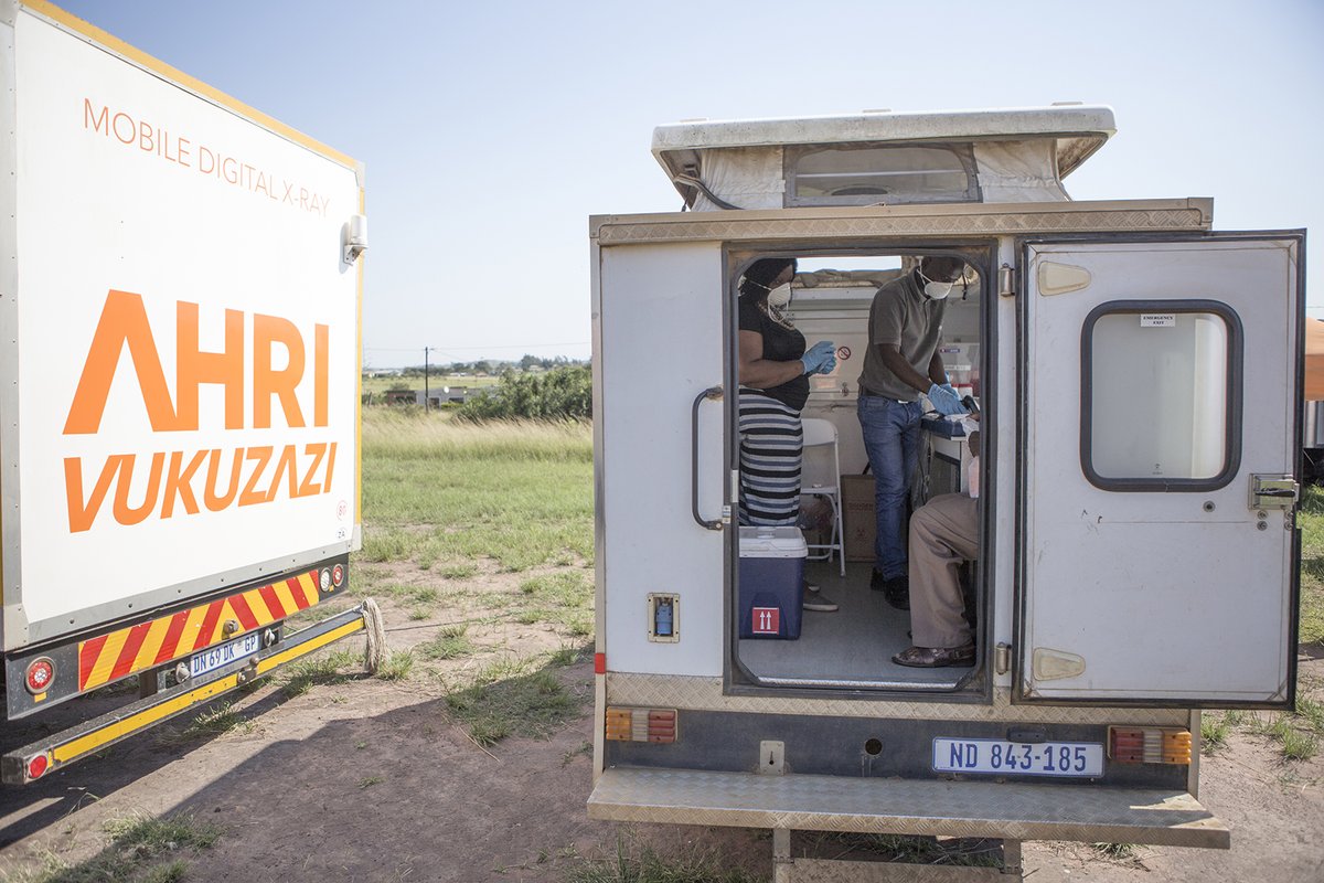 AHRI_News's tweet photo. Mounting evidence indicates a bidirectional relationship between #TB &amp; diabetes. A new study led by @AlisonCCastle investigated the relationship between prior TB &amp; diabetes (HBA1c ≥6.5%) in rural 🇿🇦 leveraging data from AHRI’s Vukuzazi, a community-based population cohort. 🧵1/4 https://t.co/4BqQRiCLyV