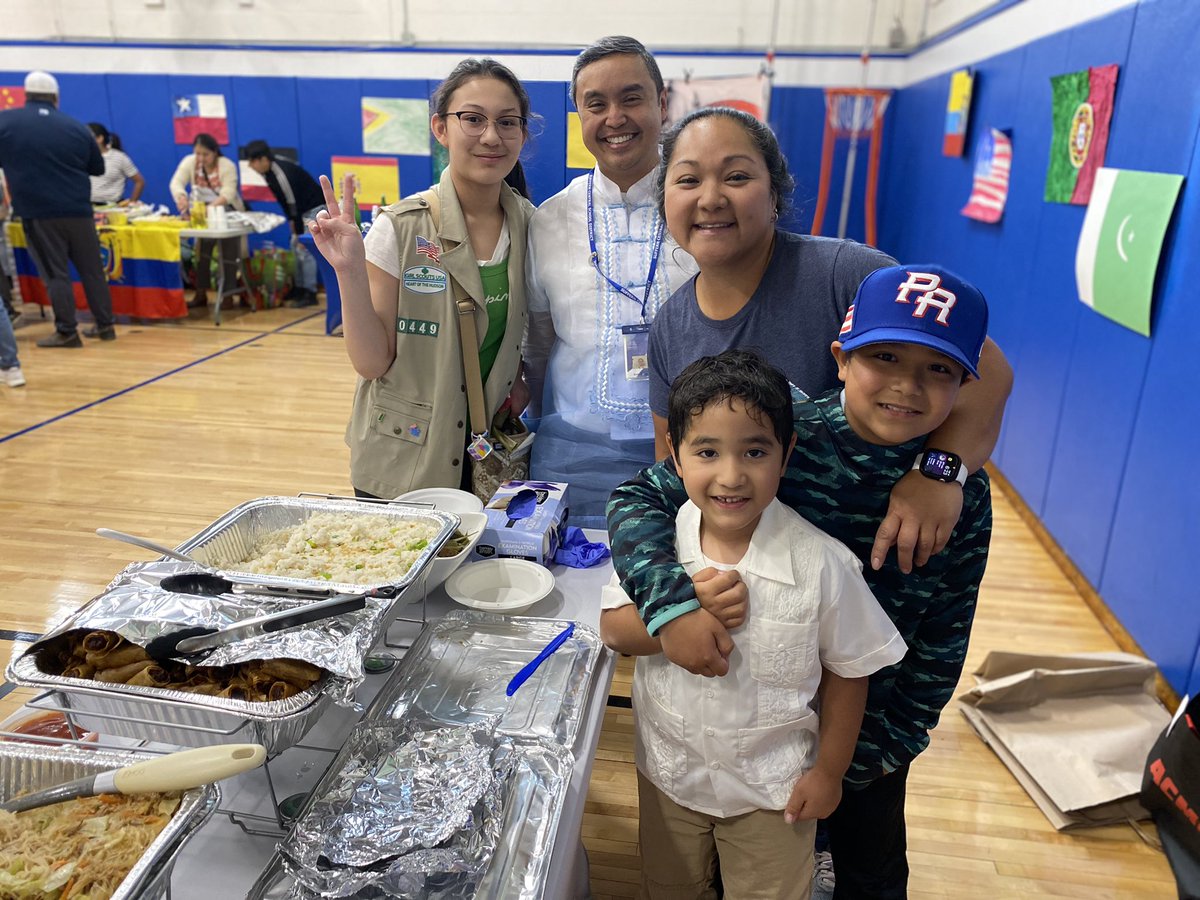 CherryLaneES's tweet photo. What an amazing Multicultural Night @CherryLaneES. We want to thank our wonderful families for coming out and sharing this festive event! And our Ts that helped make this night possible! 💕 #EveryMomentMatters #EveryStudentValued https://t.co/WoJtlsBGJw