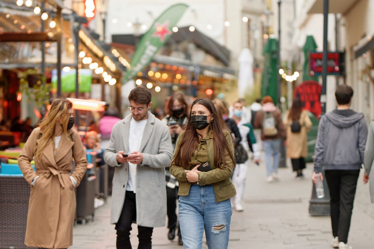GimenezLlort's tweet photo. 📌Our last work: Social Media Use, Fake News and #MentalHealth during the Uncertain Times of the COVID-19 Pandemic in Ukraine
Anticipated the impact of the most uncertain times on well-being &amp; mental health of Generation Z and Millenials 
👉https://t.co/GZbunc38YB @Behavsci_MDPI https://t.co/N7T8iuD4iB
