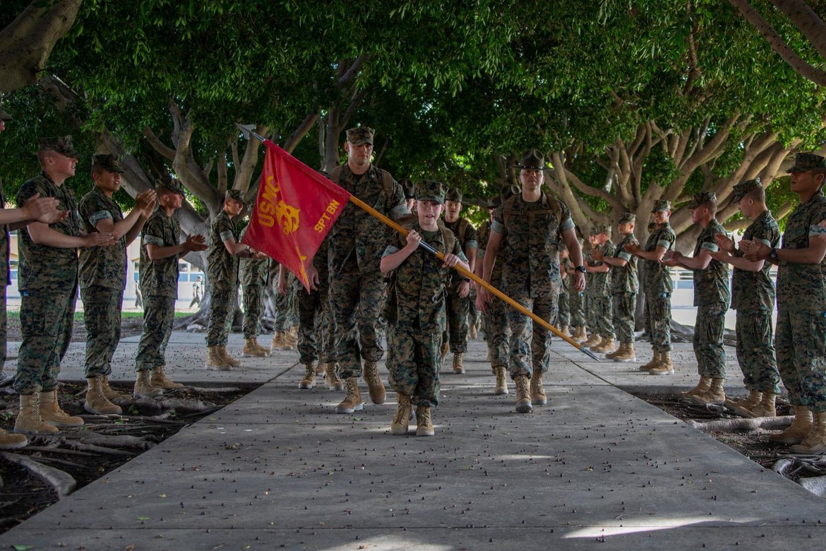 RegimentGG's tweet photo. Wyatt, a child with the Make-A-Wish America Foundation, wished to be a United States Marine for a day.

The Marine Corps granted Wyatt’s wish and gave him a full experience including a haircut, martial arts, obstacle courses, equipment tours, and more.

 📍 Marine Corps Recruit Depot San Diego (March 30, 2022)
