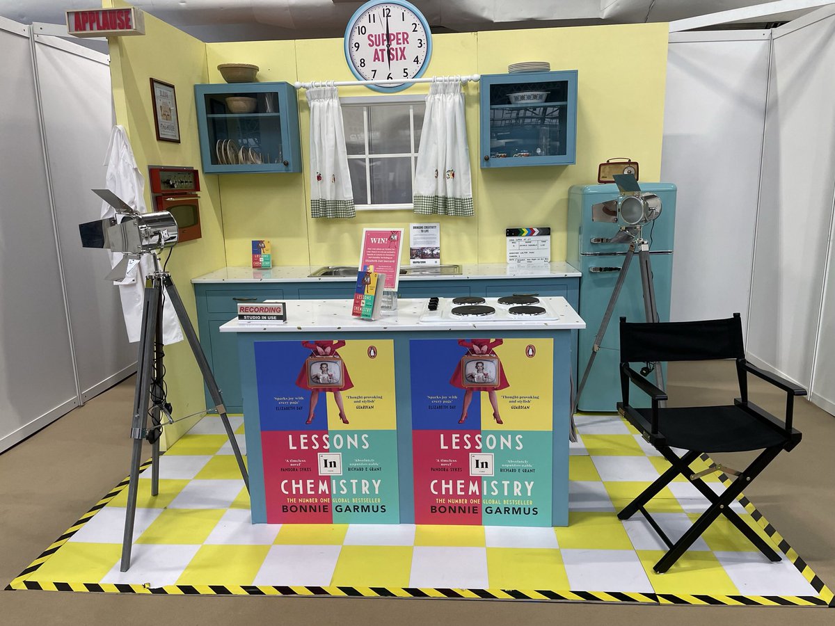 Emma_Stones4's tweet photo. Day 2  at @LondonBookFair!!! I’m ready for you! 🤩 #LBF2023 #londonbookfair https://t.co/zgNXw0cOZE