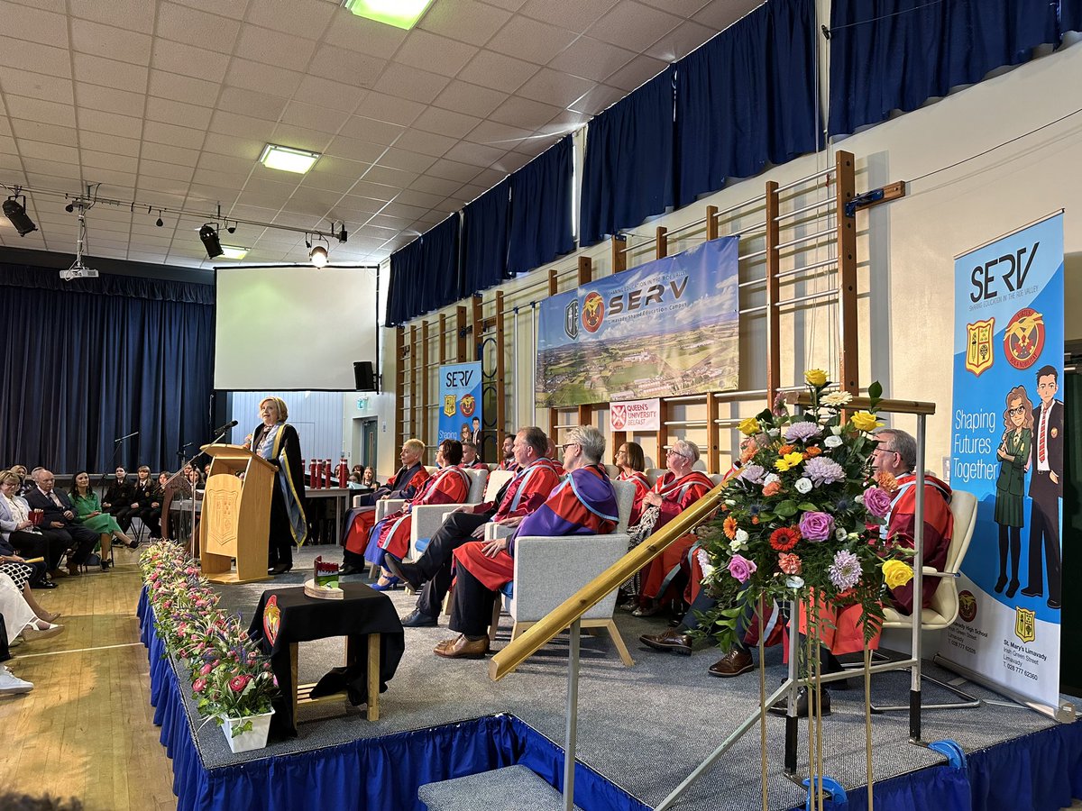 CArchibald_SF's tweet photo. Very special occasion as the new Shared  Education Campus in Limavady is officially opened this morning by Chancellor of @QUBelfast, Secretary @HillaryClinton and honorary degrees awarded to the school’s principals &amp; ex principals of @stmaryslim &amp; @limavadyhigh 🎓 https://t.co/2WCKor2TH4