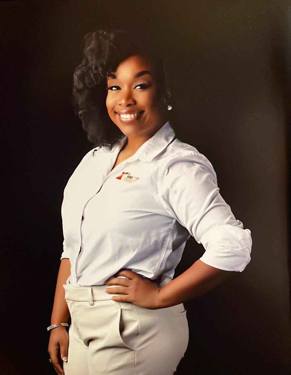 Forever_Kori's tweet photo. Okay Twitter ! Lol here is the real deal lol I told y’all y’all would see it first so here it is 💯. Lol. #officalphoto 

But still come get me tho 🤣  #countingdowntoSeattle https://t.co/wc92btcRnb