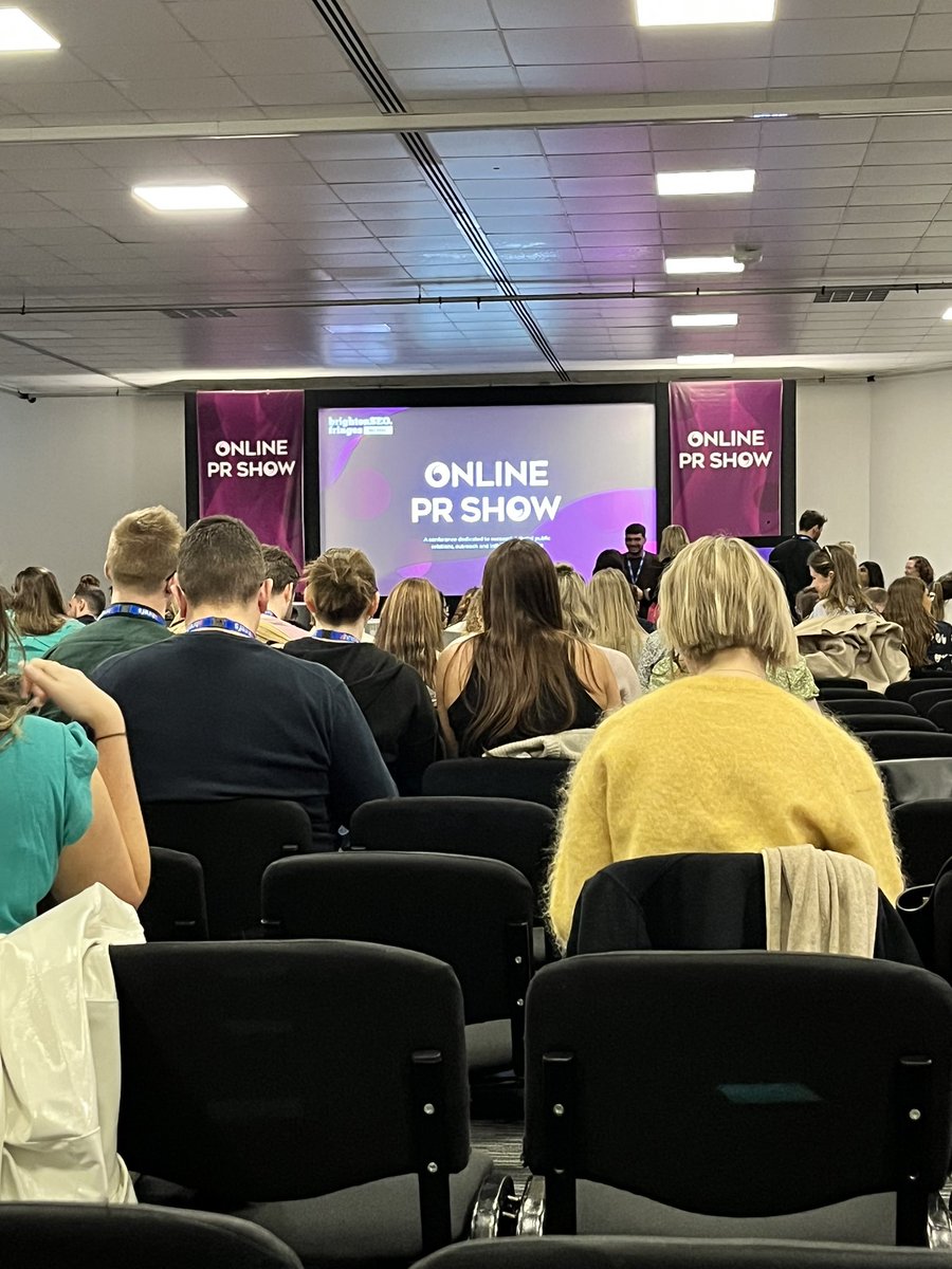 Kate Jackson (@katejacksonpr) on Twitter photo Session ✌🏻 underway at <a href="/brightonseo/">brightonSEO</a> learning all things newsjacking, levelling up your strategy and coverage success. Session ✌🏻 underway at <a href="/brightonseo/">brightonSEO</a> learning all things newsjacking, levelling up your strategy and coverage success.