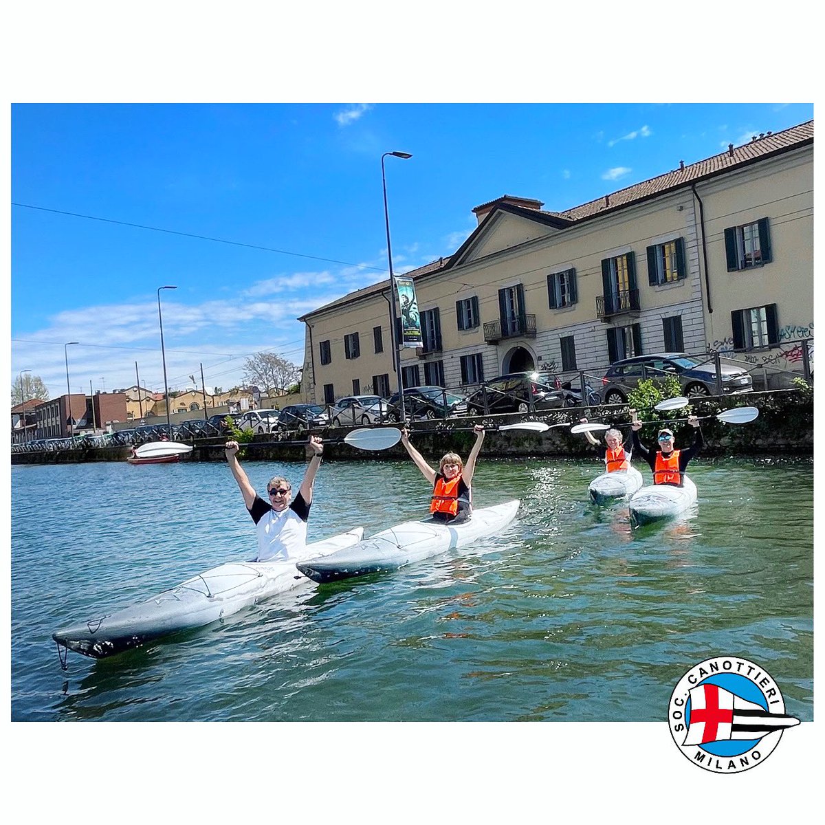 Canottieri_Mi's tweet photo. Avete già provato a pagaiare con il nostro Emmanuel!
Vi aspetta!
@federcanoa @martinariva_ @KAYAK 
@Canoashop 
#canoa #kayak #canottierimilano #canottierimilano1890 #navigliogrande https://t.co/maBAfdYIzI
