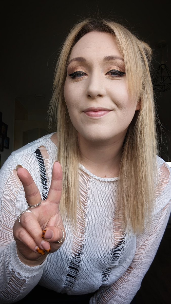 DAY 3! ✌️💕
Uncapped subathon is still going! 

Gunna be finishing up Crisis Core &amp; then jumping into FF8!

I am excited 😊
Twitch.tv/Bearboo 💕