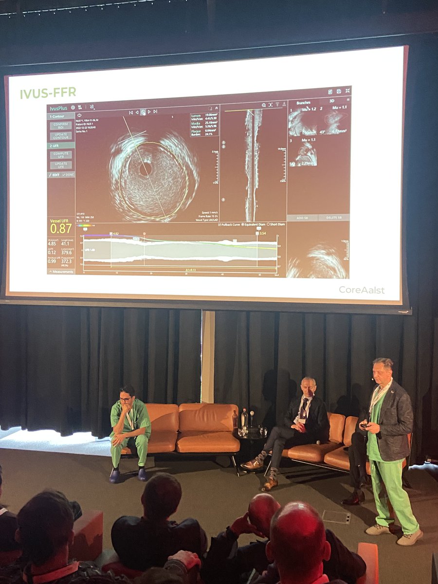 Team @DrAllenJ  @ziadalinyc  from @StFrancis_LI  shared non-wire-based physiology topic 'FFR from IVUS and OCT' by using #OctPlus software and #IvusPlus software (@PulseMedTech , shanghai) during #THEPHYSIOLOGYCOURSE #TPC2023，Belgium.