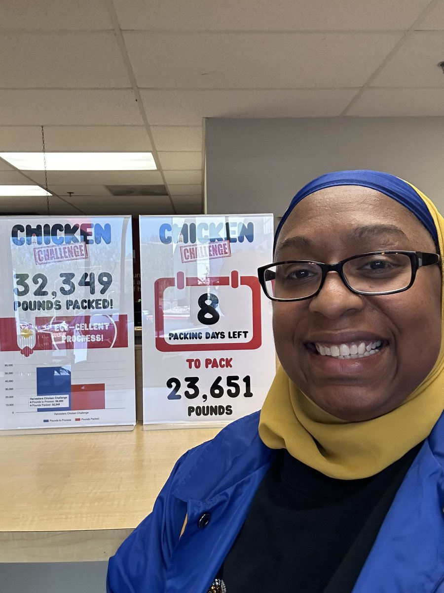 FawntaeJ's tweet photo. @SGRho Yesterday I volunteered at Harvesters Food Distribution Center for the #Chickenchallenge the goal is to pack 56,000 lb of chicken to help stomp out food insecurity in the Kansas City Metro Area. 
#Ramadan2023
#greater
#foodinsecurity https://t.co/b2B2VvOTAE