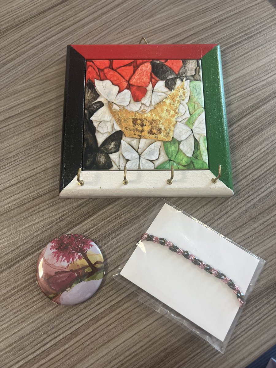 Mrs_S_Milner's tweet photo. It was amazing to host the @AlNoor_Centre Smiles ‘n’ Suff pop up shop @jebelalischool today. A huge thank you to the lovely Chantel, an ex Al Noor student, for telling me all about the products and helping me to choose what to buy. Very happy with my new purchases! #JAScommunity https://t.co/vEQlgTg86P