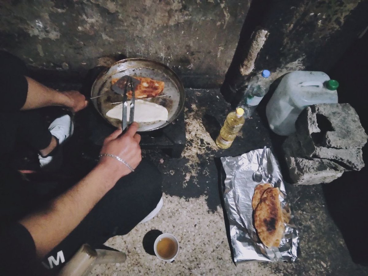 NoNameKitchen1's tweet photo. Cooking together in Patras

Can you imagine how inhuman "refugee camps"-paid with European Union money- are, that people must wait in a line for a plate of food and they are not allowed to cook?

#NoNameKitchen. From people to people.

📷Ahmed Stakoza

https://t.co/an97Li3t3Z https://t.co/Lomxt0aMDn