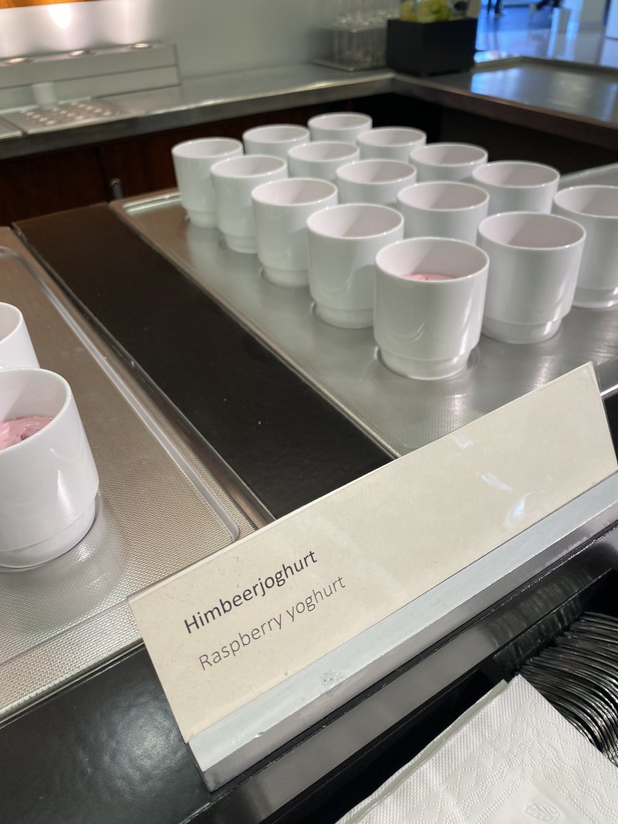 drishtijjain's tweet image. Here at the PyCon DE conference!
Kicking off the day with Raspberry Yogurt!

#PyConDE @PyConDE