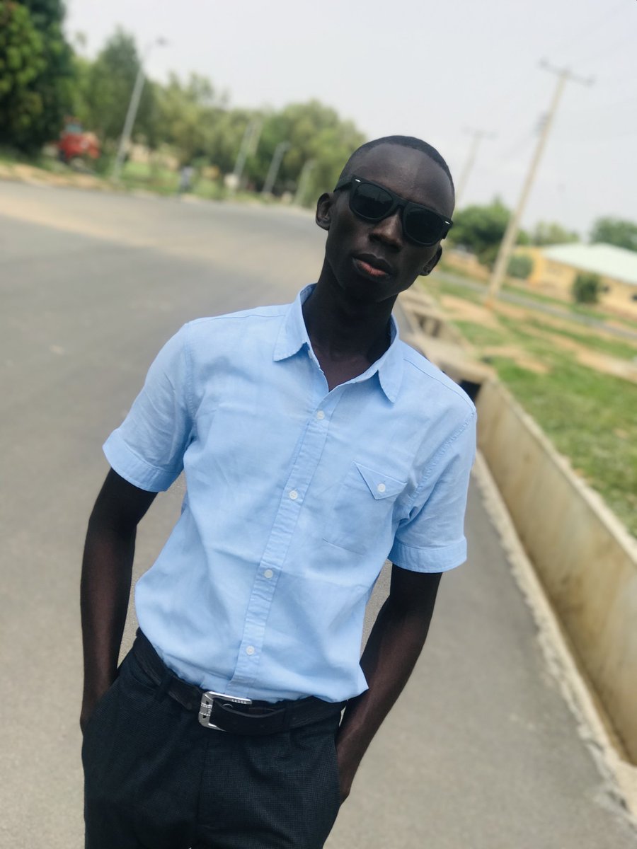 ComrdAdams's tweet image. Tall, dark and handsome 🕊️