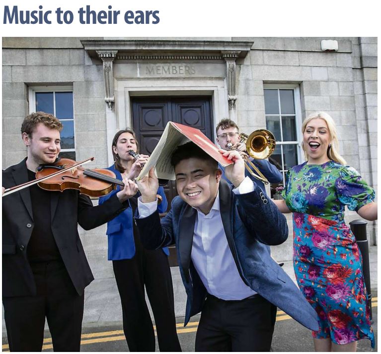TheRDS's tweet photo. We were thrilled to see Fiachra de hOra (Viola), Margot Maurel (Clarinet, 2023 RDS Jago Award Winner), Aidan Chan (Pianist, 2023 RDS Music Bursary Award Winner), Ross McDonnell (Trombone) and Deirdre Higgins (Soprano) in today's Irish Examiner.

#RDSArts #RDSMusic https://t.co/0c6ODMHwOA