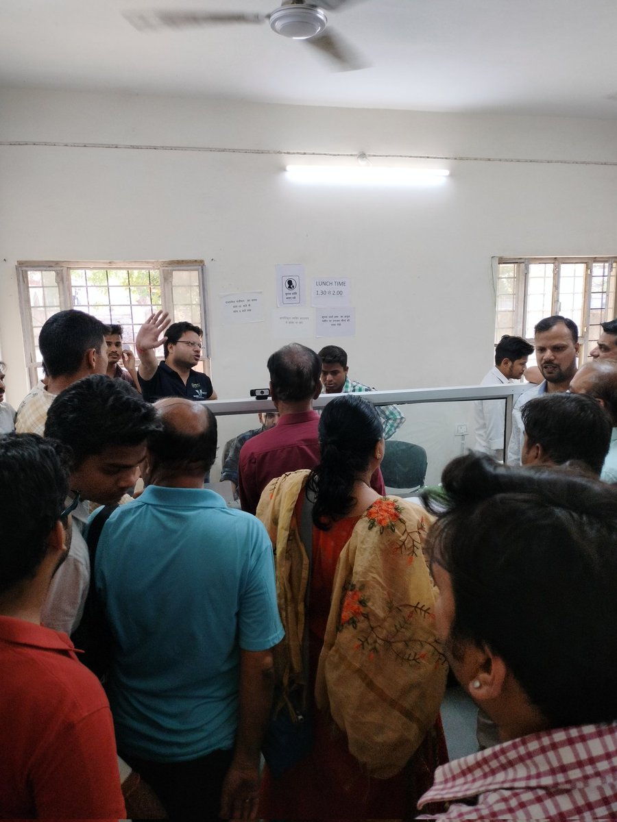 AYUSHALLENIB's tweet photo. Came for registration process of a flat in Akansha Deep Heights ( kunhadi ) at registrar office. The 1st owner of building has not come yet for signature and process. 4 hours late. No respect for other's time and effort.
Horrible behaviour.  @akanshabuilders. @kota https://t.co/6lAqI4T3wX