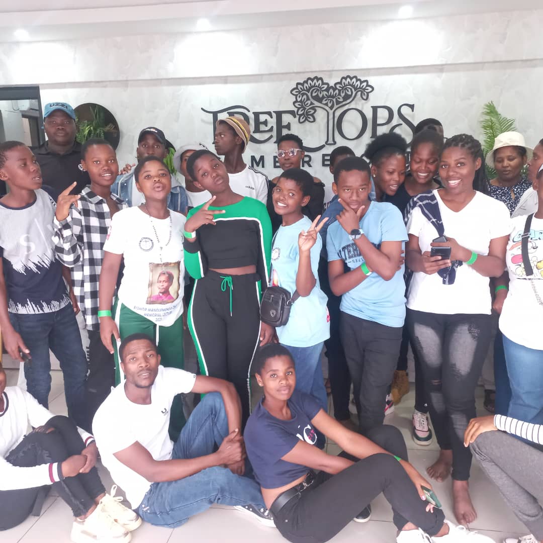 WorldCabrini's tweet photo. On March 25, 25 young people of St. Philip`s Youth Group in Eswatini spent the day together, with Sr. Meseret and Etagegn. 
Sr Meseret: “I  enjoyed being with the youth, because it is my desire to be part of this ministry." #CabriniWorldMSC💜@CabriniMin https://t.co/RIQydmlK9f https://t.co/LbJ4QTeurL