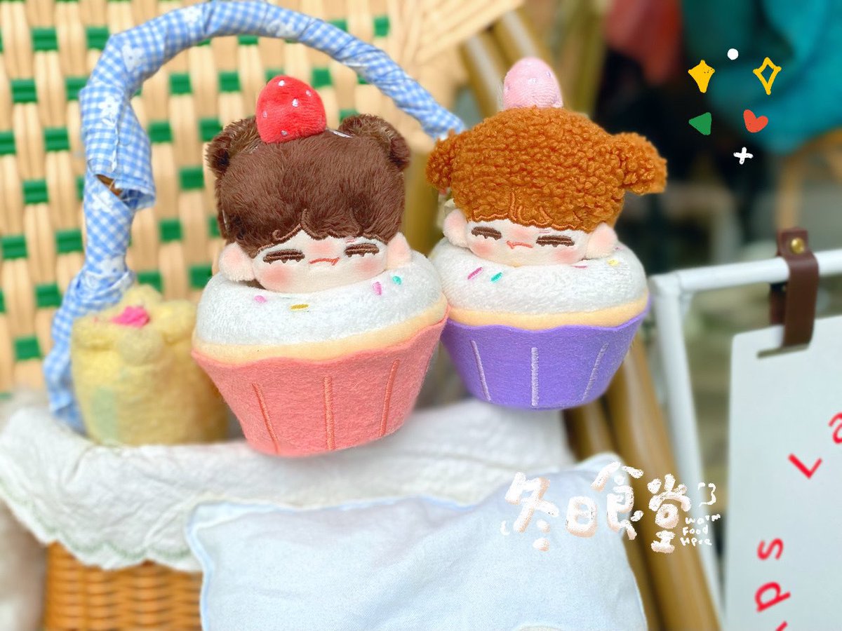 yojung_bo's tweet photo. [재판] 컵케이크 옷장 10
https://t.co/5ygP05YkW8

기다려주셔서 감사합니다! 와모님께서 우선 300벌 기준으로 진행해보자고 하셔서 300벌 금액으로 가져왔으며, 추후 상황에 따라 추가로 안내드릴게요😙

기한 미정 https://t.co/vyezblfLcQ