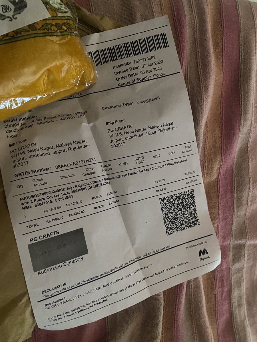 Rossoneri22290's tweet photo. @myntra is a very big scam. They deliver you wrong products and in one instance they didn’t deliver the product at all. Got scammed for Rs 9000/- in a day. Moreover there is no response from their help centre since 10days now #fraudalert #myntra @jagograhakjago @MumbaiPolice https://t.co/W5mZaP1P3E