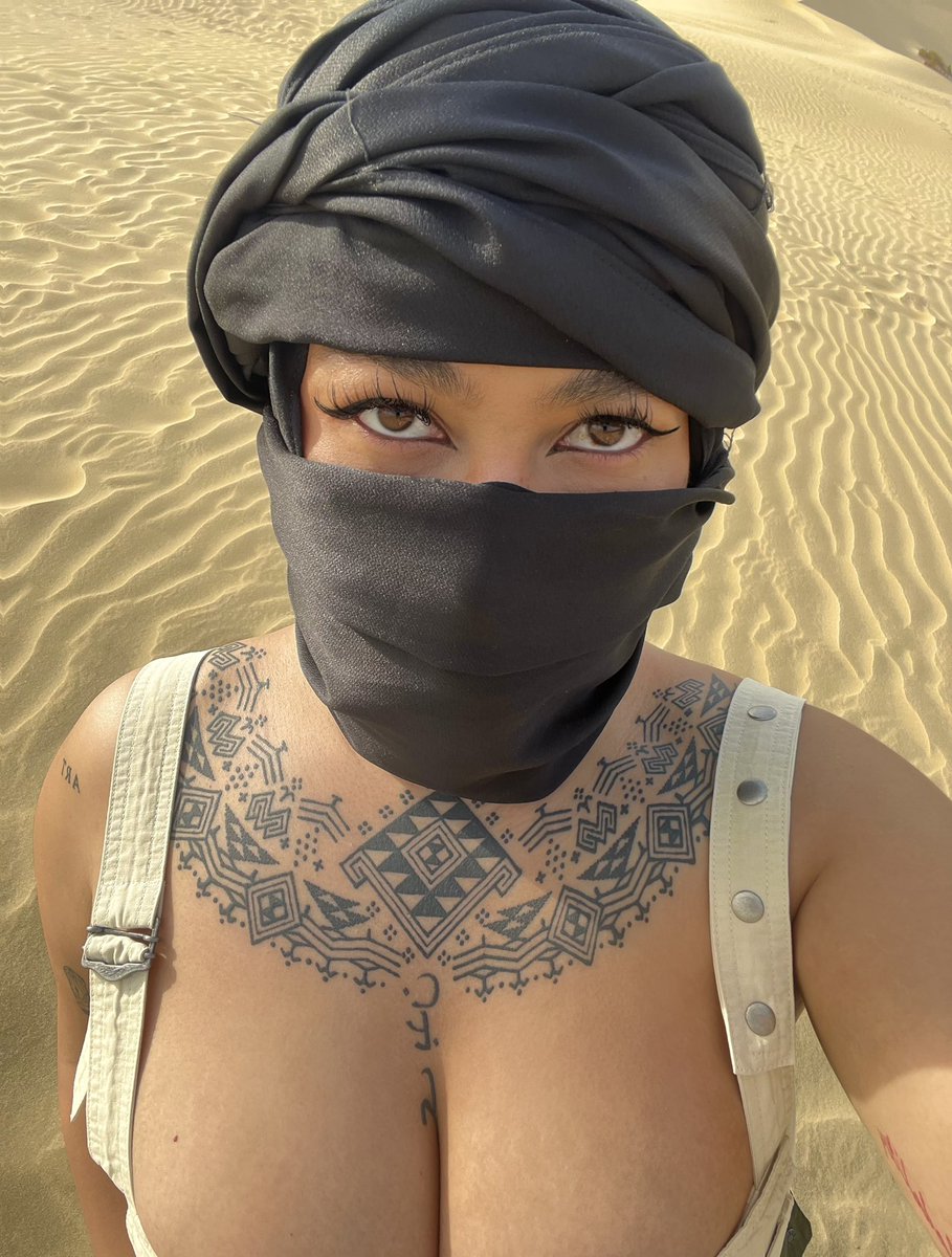 pihaupaua's tweet photo. Looking for habibi https://t.co/lv7oIjzOpl