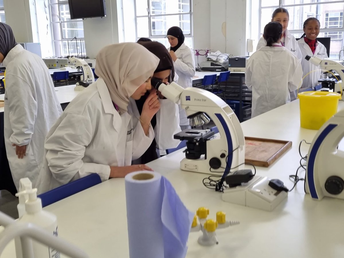 HHASixthForm tweet media