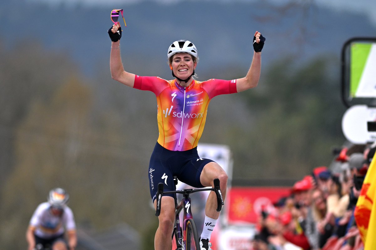 And now is Demi Vollering the boss of the Mur of Huy

What a victory in <a href="/flechewallonne/">La Flèche Wallonne</a> 

#wesparksuccess

Photo: <a href="/GettySport/">Getty Images Sport</a>