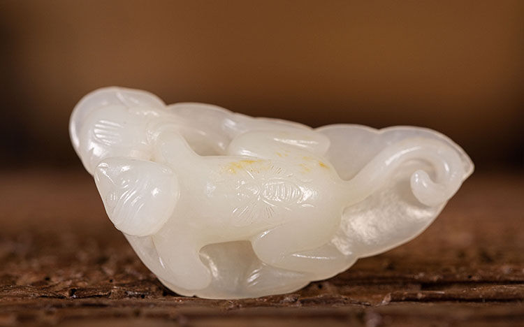 jackree88's tweet photo. Qing white jade carving ornaments

View auction details, art exhibitions and online catalogs; and collections of contemporary, impressionist or modern art, #Asian antiques #Chinese art.

https://t.co/gQebVgTcH0

#Chineseauction #artauction #liveauctioneers #chineseporcelain https://t.co/BodnUfHKmW