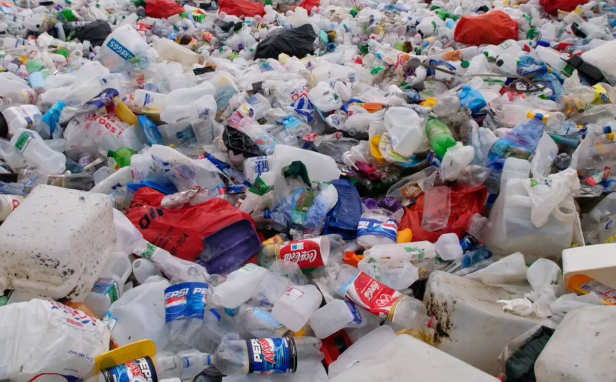 fimoat's tweet photo. Border Control is crucial for the prevention of plastic pollution in Cameroon. https://t.co/lx5mF0BV3G