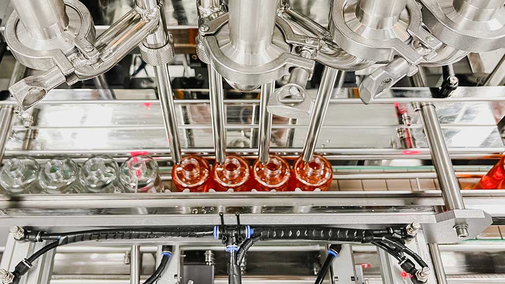 ▶ LA NOTÍCIA: Freshly Cosmetics posa en marxa Freshly Factory i comença a fabricar i envasar el seu producte estrella: el Golden Radiance Body Oil
<a href="/ajgandesa/">Ajuntament Gandesa</a> <a href="/carlesluz/">Carles Luz Muñoz</a> <a href="/freshlyco/">Freshly Cosmetics</a> <a href="/empresacat/">Empresa</a> <a href="/treballcat/">Treball</a> <a href="/ocupaciocat/">Ocupació</a> <a href="/XimoRambla/">Ximo Rambla</a> #Gandesa #TerresdelEbre

setmanarilebre.cat/freshly-cosmet…