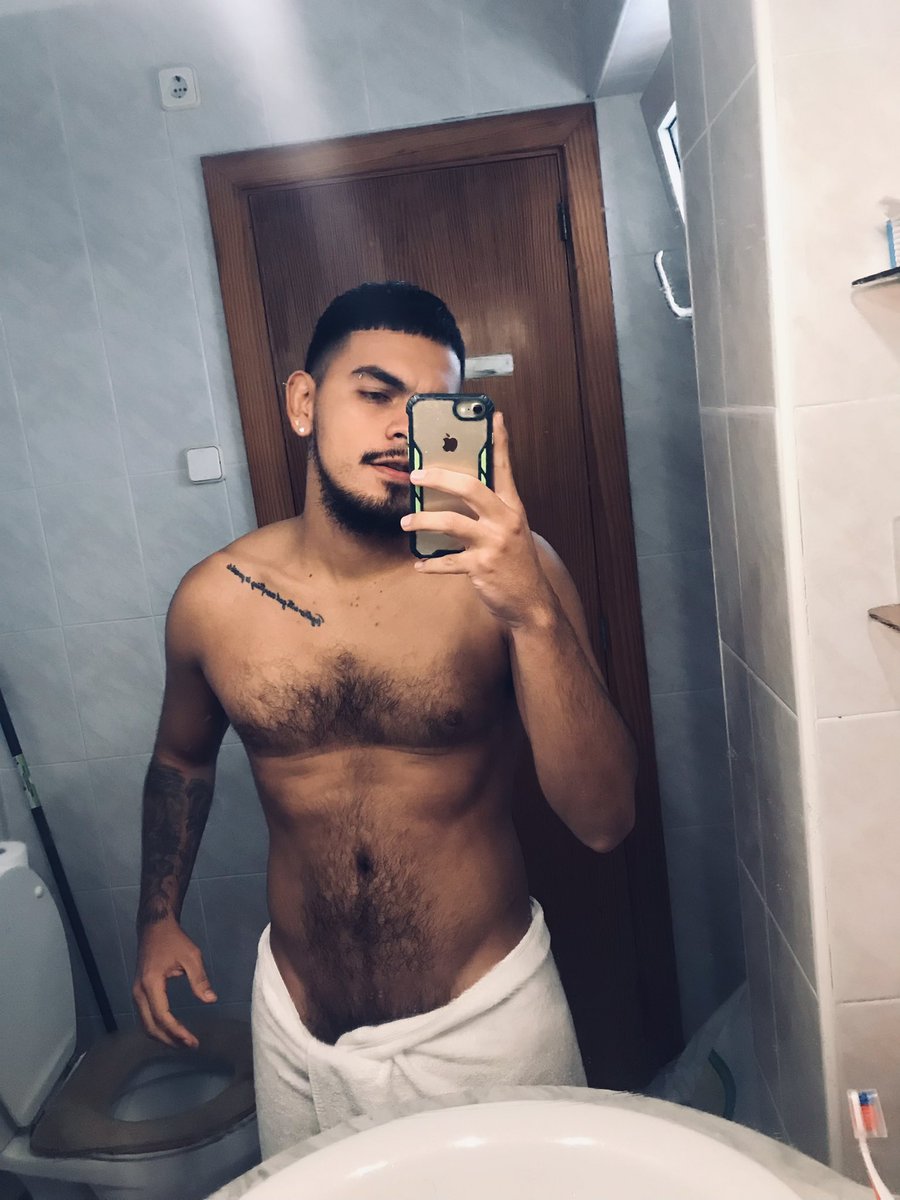 🐳

onlyfans.com/sebasat777