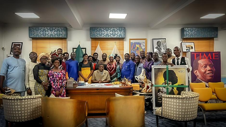 SolidRockFound_'s tweet photo. The vision of Enoch started like a dream but today it has become a  blessing to the entire world. I want to really render my sincere gratitude to God Almighty for committing such a huge vision into my hand and the grace given to a little ‘girl’ like me with no experience https://t.co/Qhq6ASN2gH