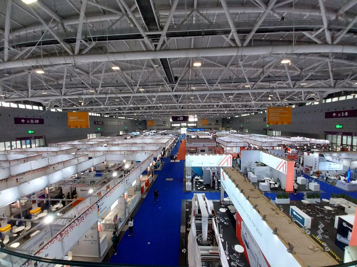 banderaontheweb's tweet photo. us @Chinaplas 2023
Shenzhen, China
17-20 April 2023

Hall10 - Booth H83

#extrusion #machinery #coextrusion #flatdie #blownfim #extruders #pelletizing #circulareconomy #recycling #polymer #biopolymer
#HouseOfExtrusion ®
#SmartFlex ®
#CondorLine ®
#RevoTECH ® https://t.co/R1Z2e5nB1T