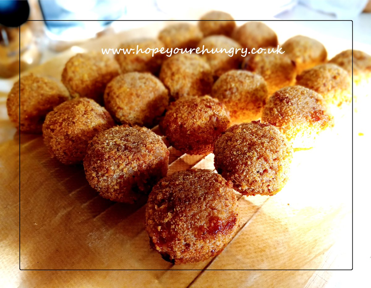 Hope You're Hungry tweet media