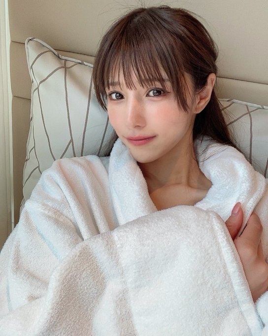 夏本あさみ