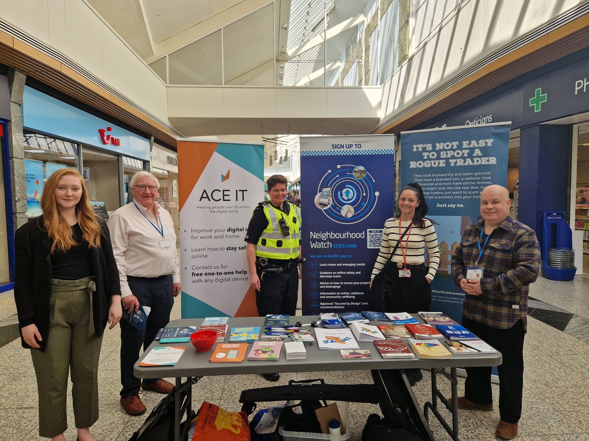 Today we were at the Gyle Centre with @nwatchscotland  and @PSOSEdinburgh as part of @TSScot's #ShutOutScammers campaign, taking place from 17 April to 15 May. It was great to spread the message about the dangers of scams to the public and support this important campaign!