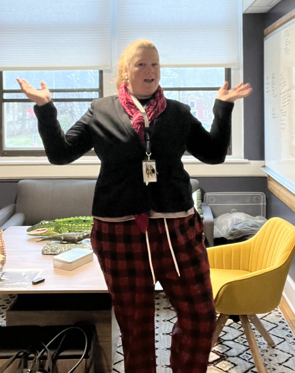 Say you’re a middle level educator without saying your a middle level educator. Spirit Day Theme: Zoom Costume (business on top, casual on bottom) not in photo flip flops.  #MSMSvt #SpiritWeek #vted