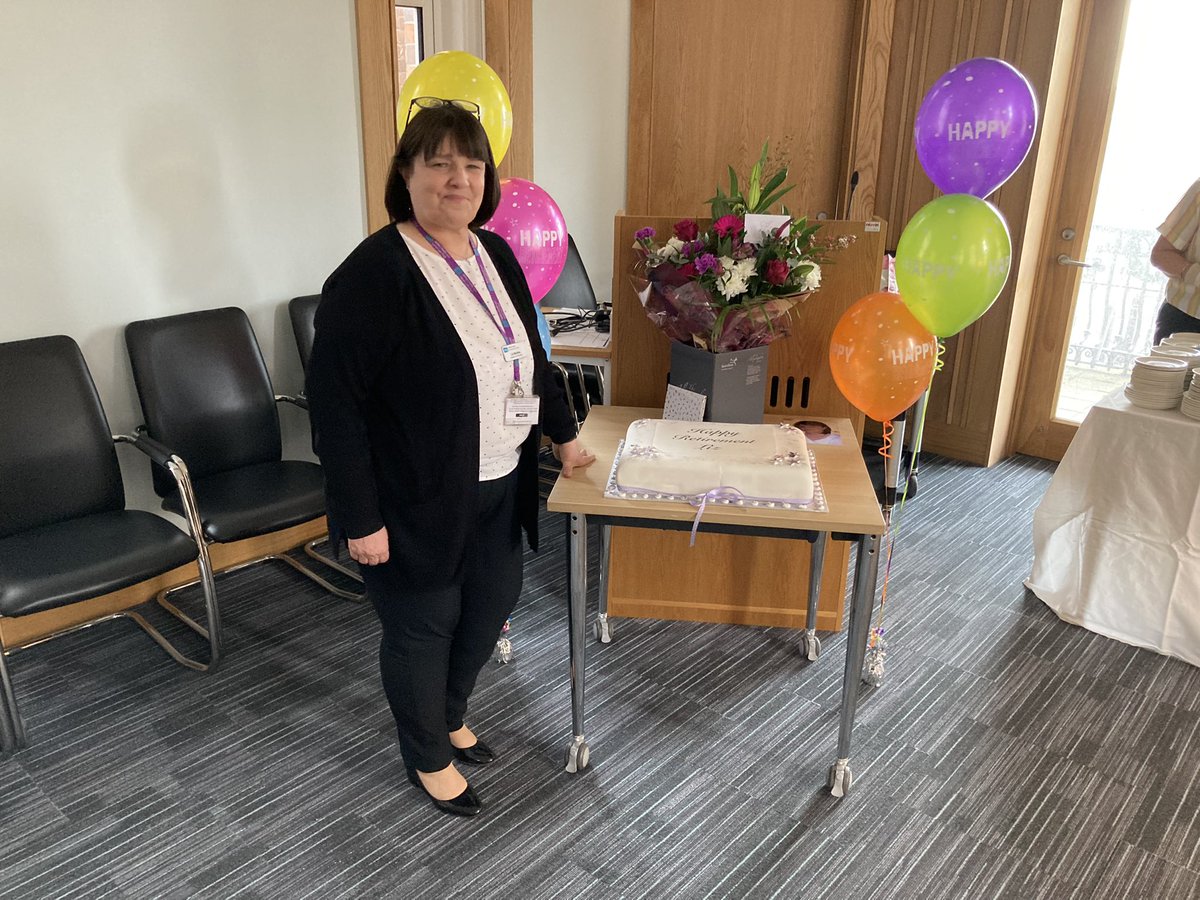BelfastTrust's tweet photo. After 42 years of sterling service, ‘Our’ Liz McAlea is retiring. She has had many vital roles at BHSCT, and leaves us as Co-Director, Medical Specialties. We will miss her so very very much. All the best in the future Liz, you have been nothing short of inspirational. https://t.co/Q5Ulgt6Z4R