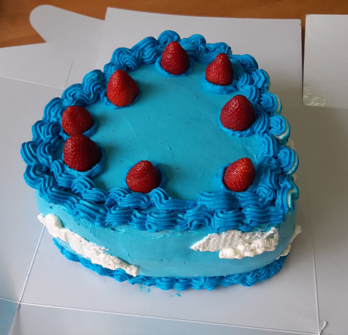 Askimin doğum günü pastası☁️☁️☁️