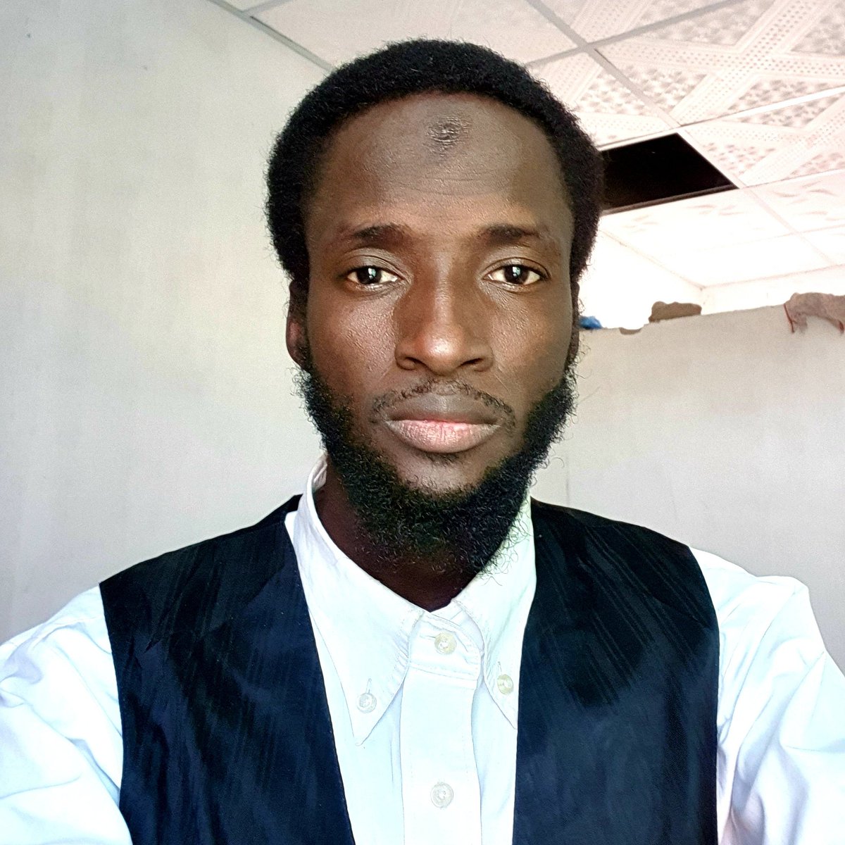 YAHAYAM06188017's tweet photo. #NewProfilePic https://t.co/6clFqFzowi