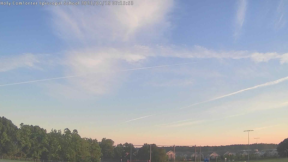 HCESWxSTEM's tweet photo. Holy Comforter Episcopal School at sunrise and it's 56.5 F. https://t.co/0ZWZHZKJXE